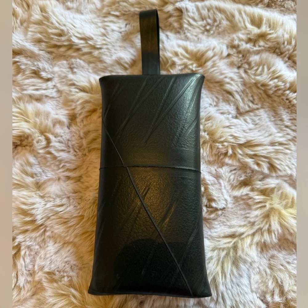 Deus ex machine leather Black Zippered Pouch - Picture 3 of 6